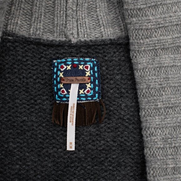 Free People Cardigan Sweater Women’s M Gray Lambswool Southwestern Long Vest - Picture 5 of 7
